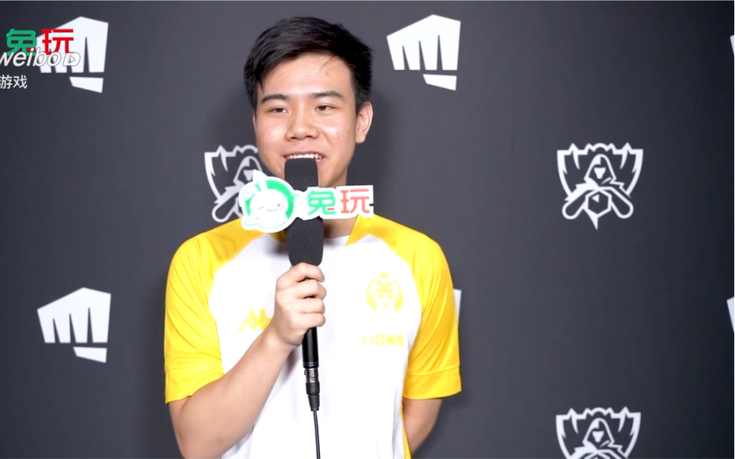 JackeyLove遭遇二十持续失利，MAD教练压力巨大！上演精彩一战的简单介绍